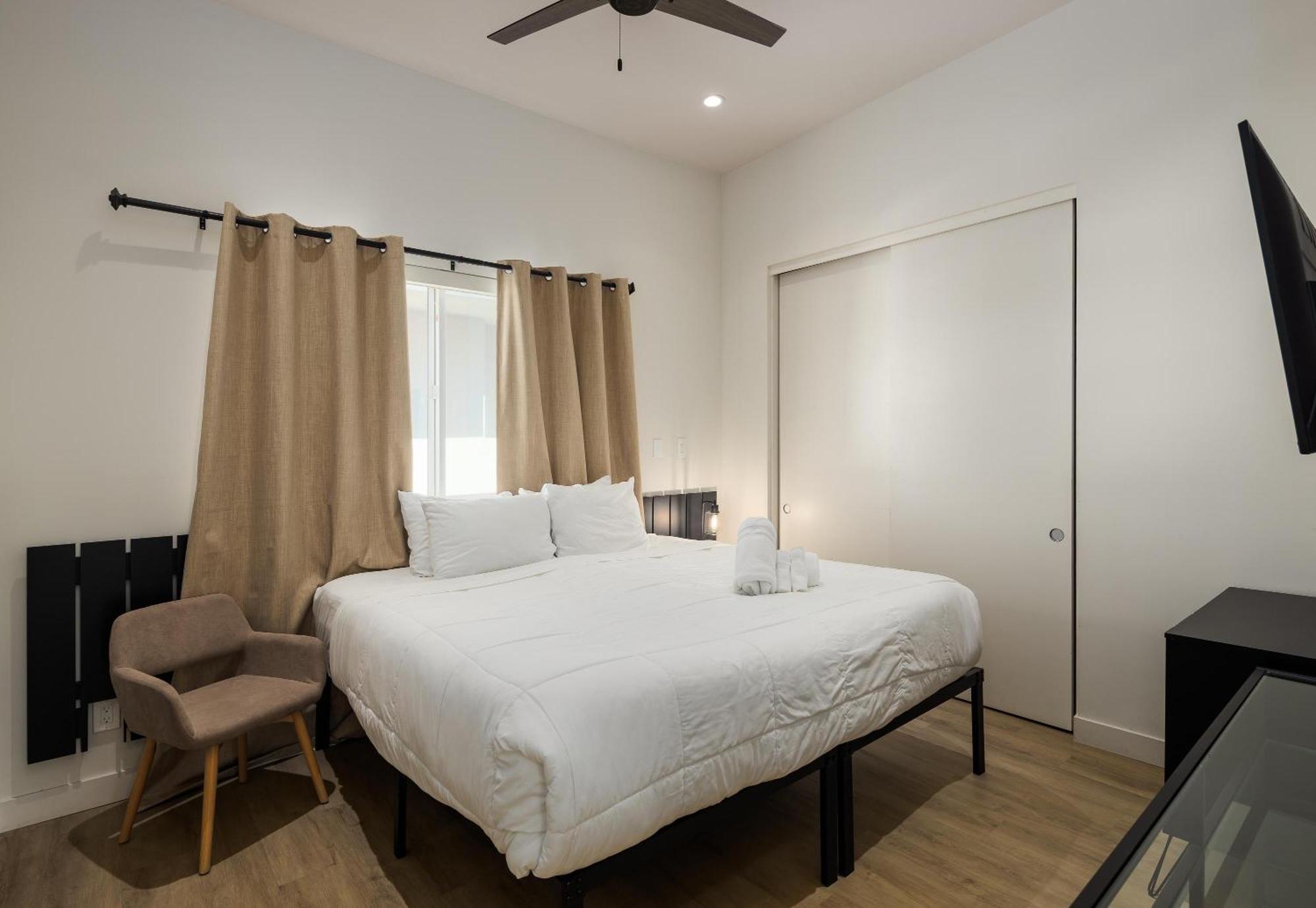 Holiday home Apache - 4 Units - Hot Tub - Heart Of Old Town